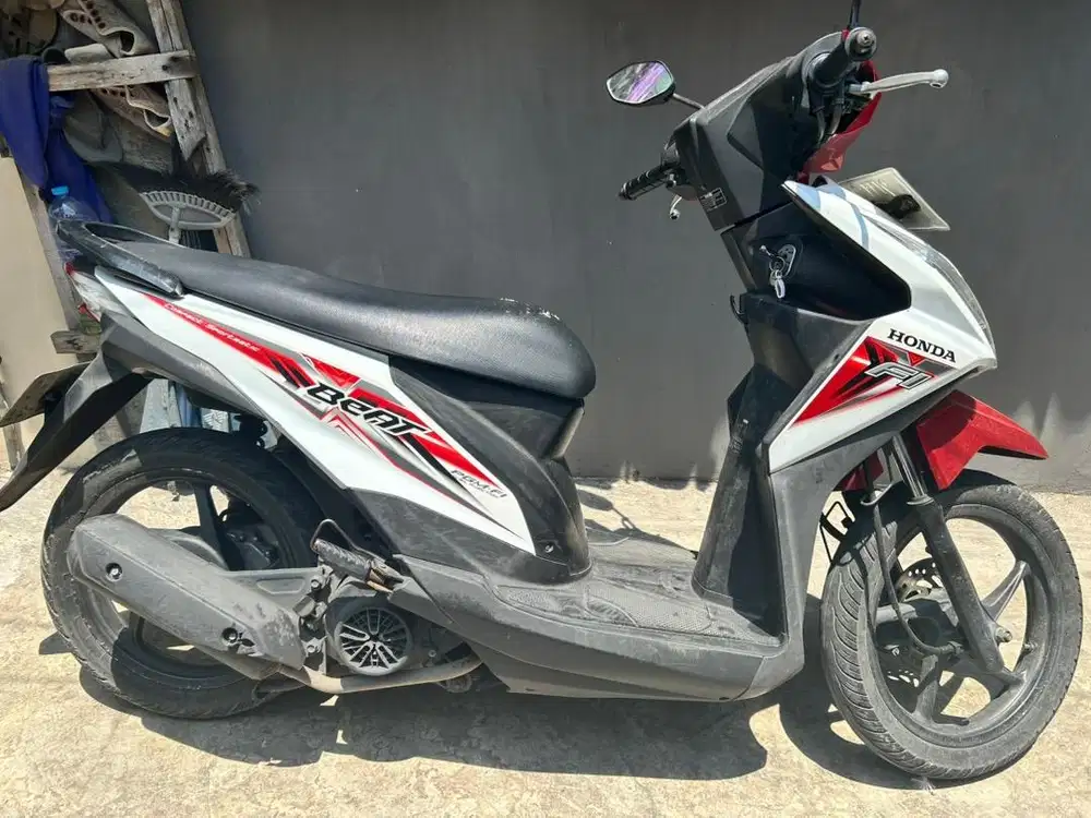 JUAL CEPAT MOTOR BEAT 2016 SIAP PAKAI, PEMAKAIAN PRIBADI ANAK CEWEK