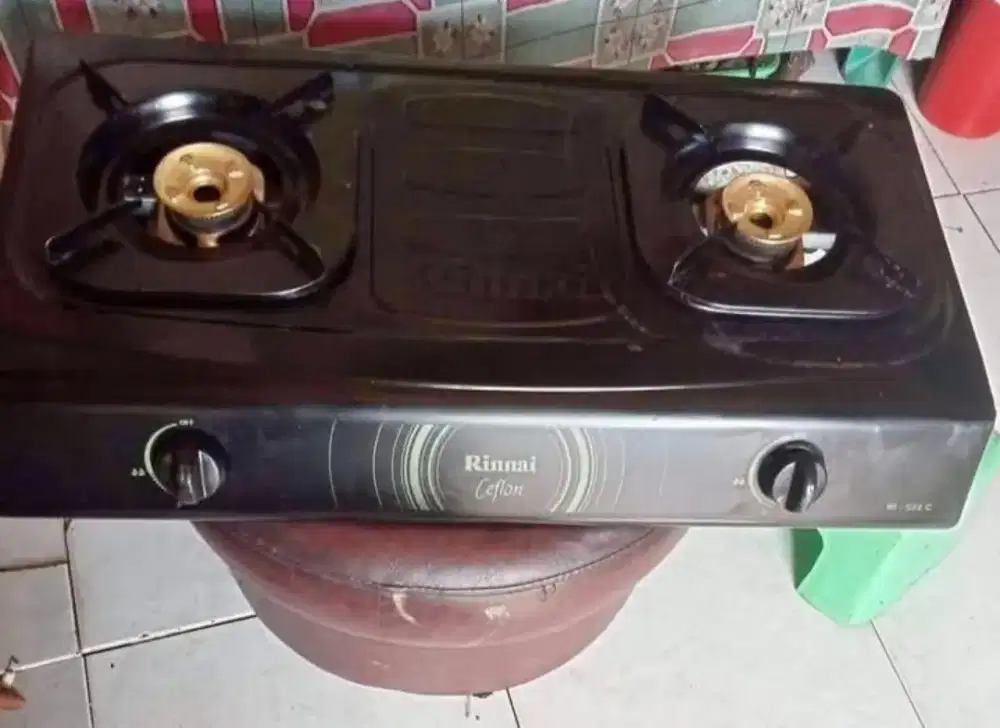 Kompor gas ceflon