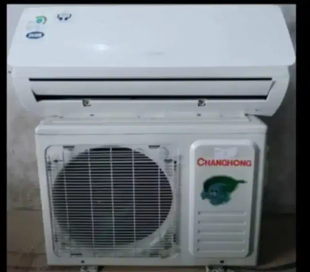 Jual ac changhong  1/2pk  R 410lowwat 350 watt kondisi 95% ori semua
