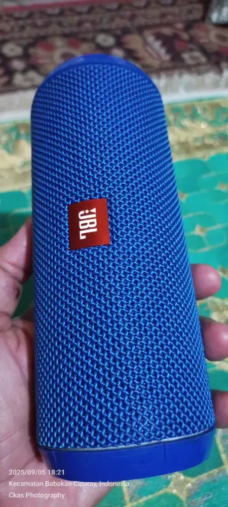 Speaker jbl flip 3 original batre awet suaranya ok