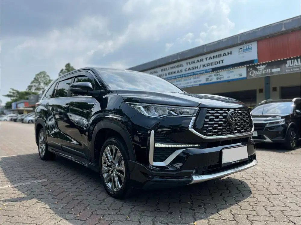 DP 70JT // TOYOTA INNOVA ZENIX Q HYBRID TSS MODELISTA AT 2024