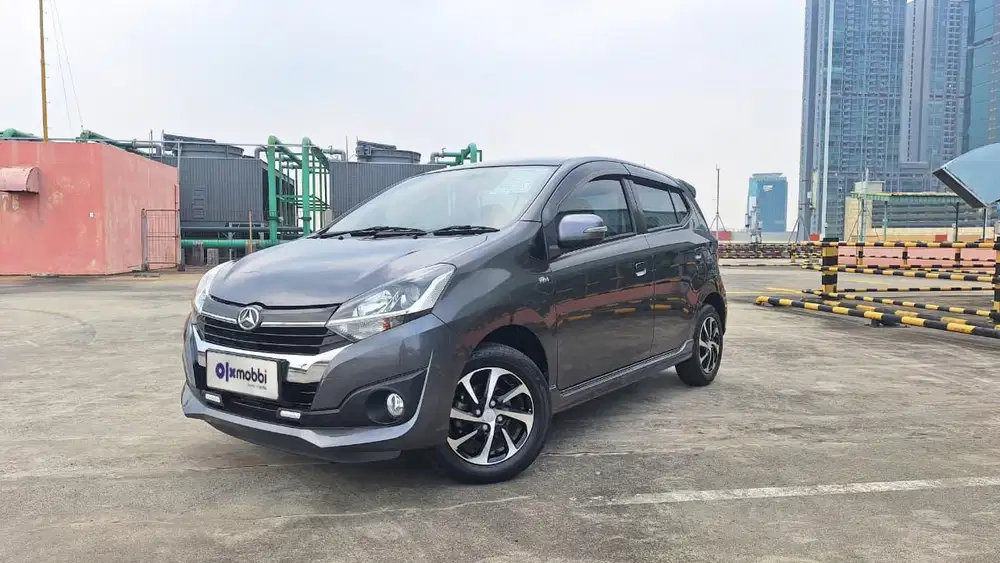 Pajak Panjang - Daihatsu Ayla 1.2 R Bensin-MT 2019