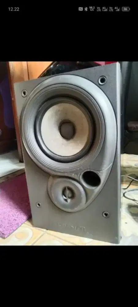 Speaker monitor studio celetion Inggris mulus bass deep