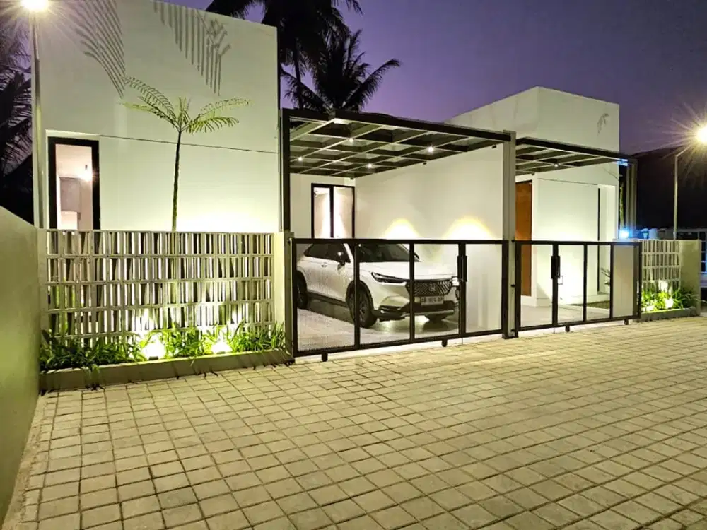 RUMAH BARU, FULL FURNISH, 3 MENIT DARI PASAR GENTAN, SLEMAN