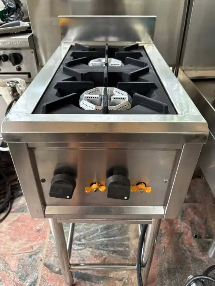 Komersial stove kitchen