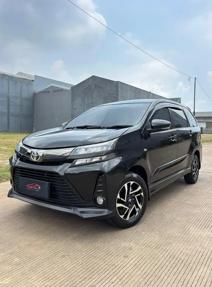 Toyota Veloz 1.3 2019 Automatic ( Hitam Metalik )