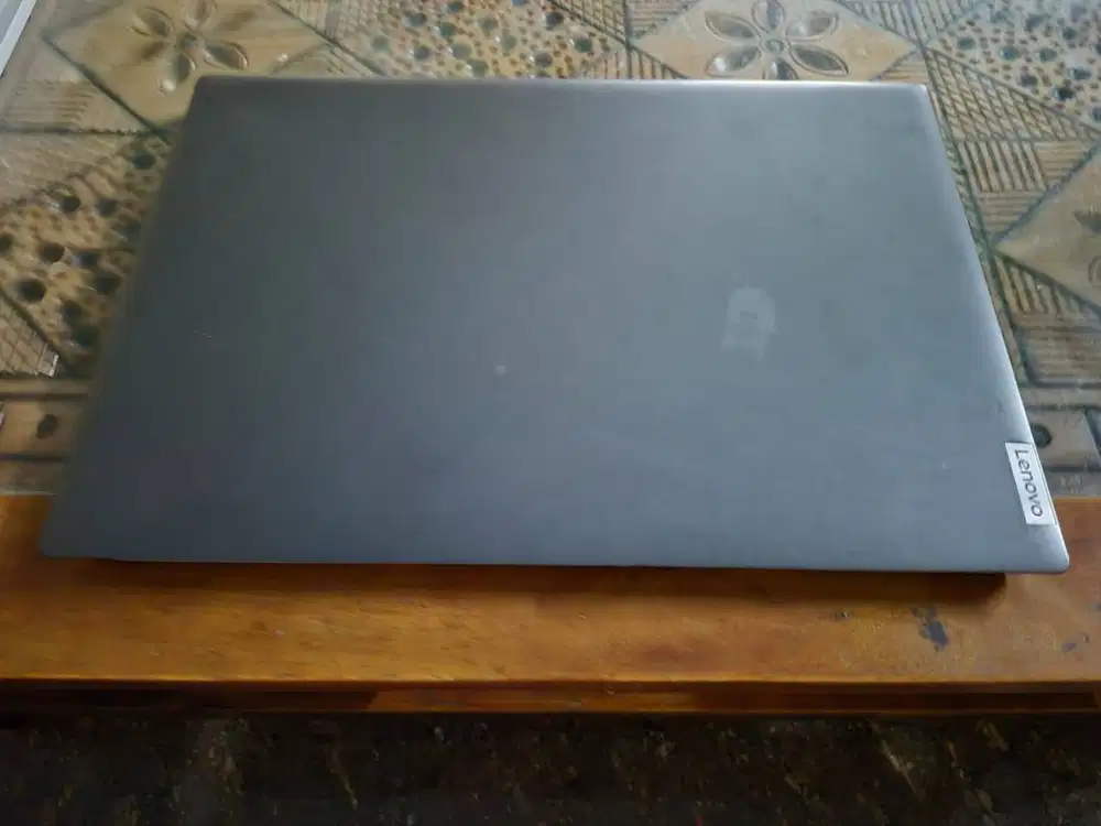 JUAL Laptop Lenovo V17-IIL ex Germany