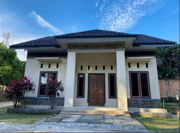 Rumah LT 149m² / LB 84 m² Pusat Kota di Handil Jaya, Jambi