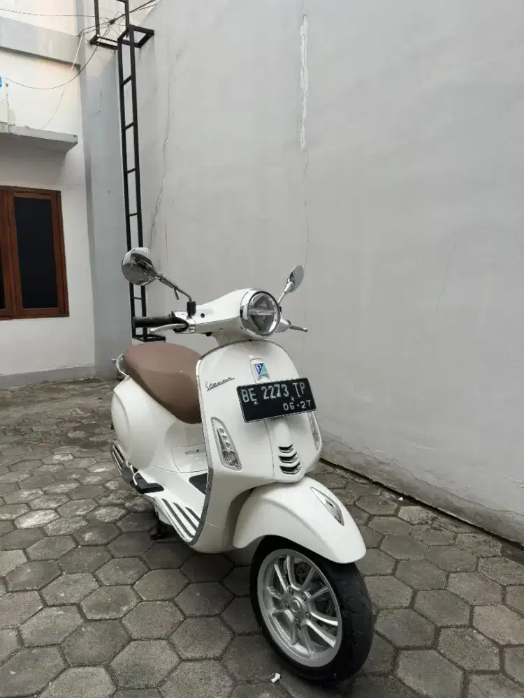 Vespa Primavera 2022 i-get 150 ABS