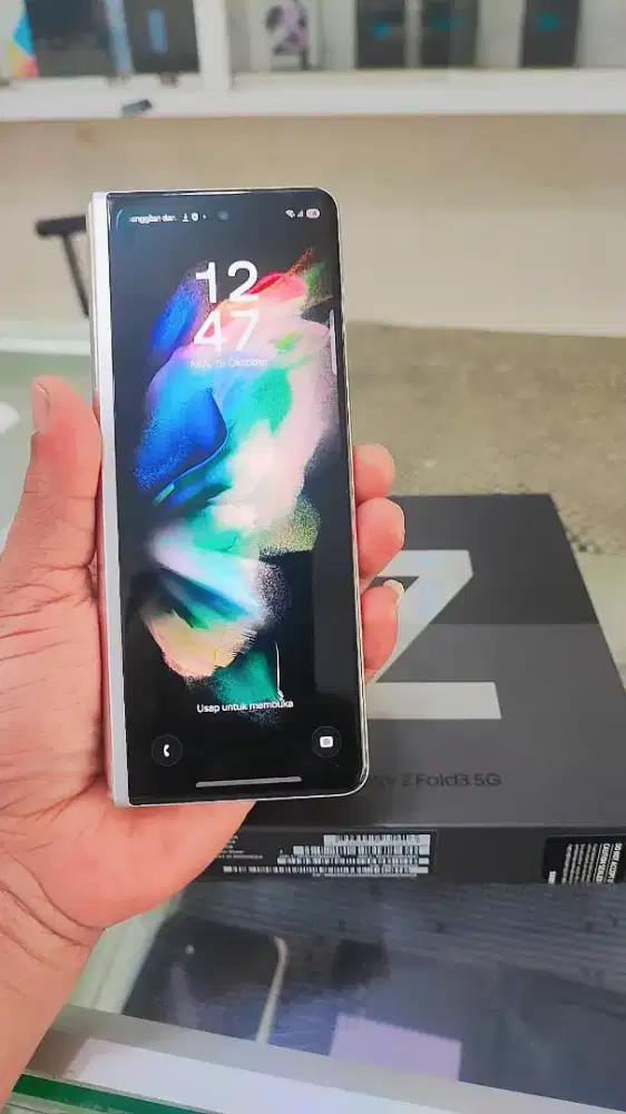 Samsung Galaxy Z Fold3 5G 12/512GB minus Lcd dalam