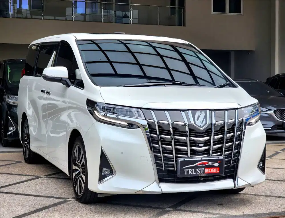 KM 10 RB!! TOYOTA NEW ALPHARD TRANSFORMER 2.5 G PILOT SEAT 2023 PUTIH