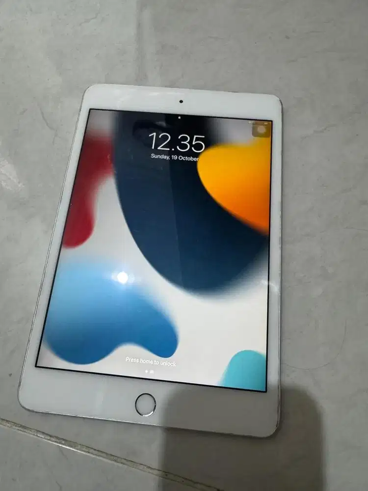 IPAD MINI 4 16GB MURAH MULUS