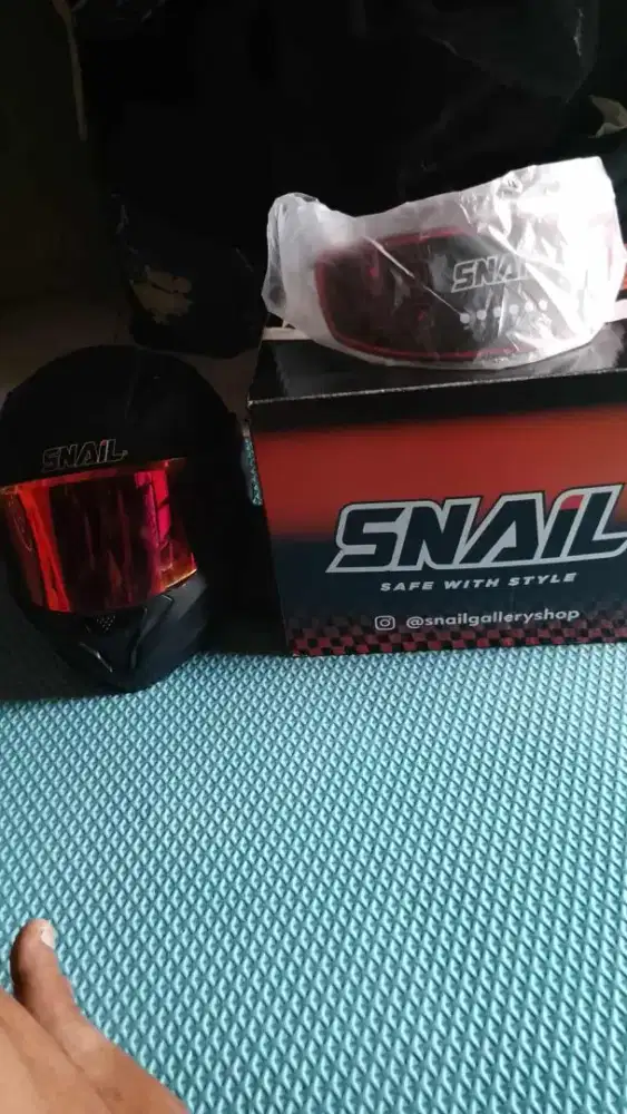 Hlem full face bisa half face snail