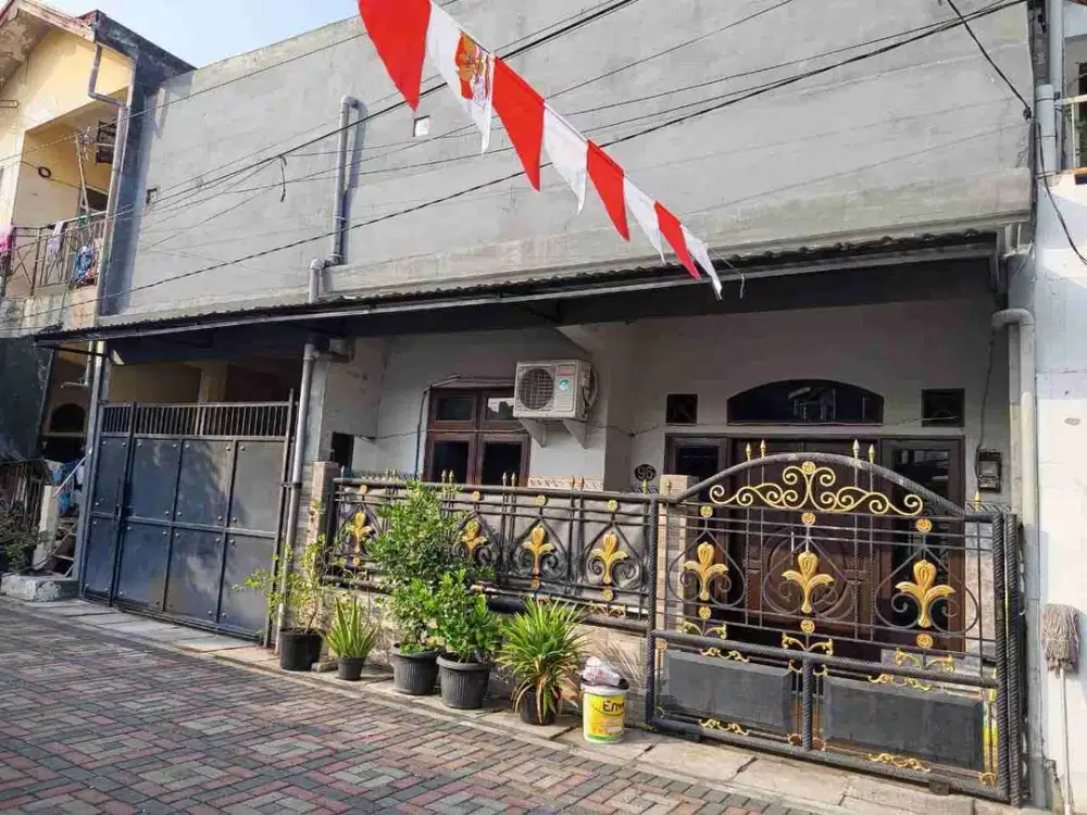 Dijual Rumah Siap Huni 2 lantai di Karang Asem Surabaya