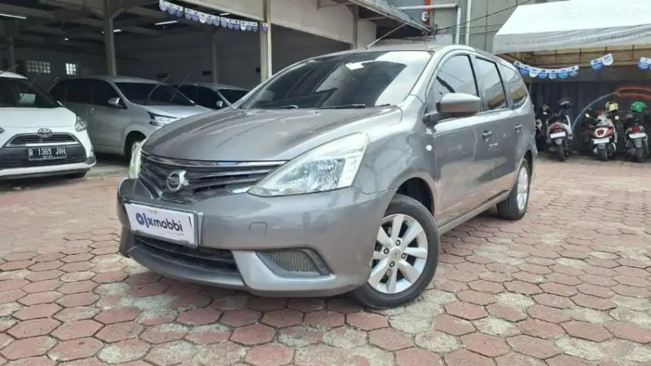 Pajak Panjang TDP 5JT - Nissan Grand livina 1.5 SV Bensin-AT 2015 Abu