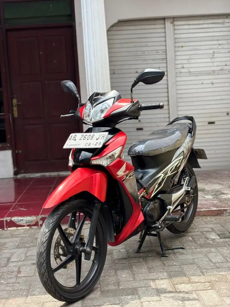 Supra 125 cw 2009 pajak jalan murah