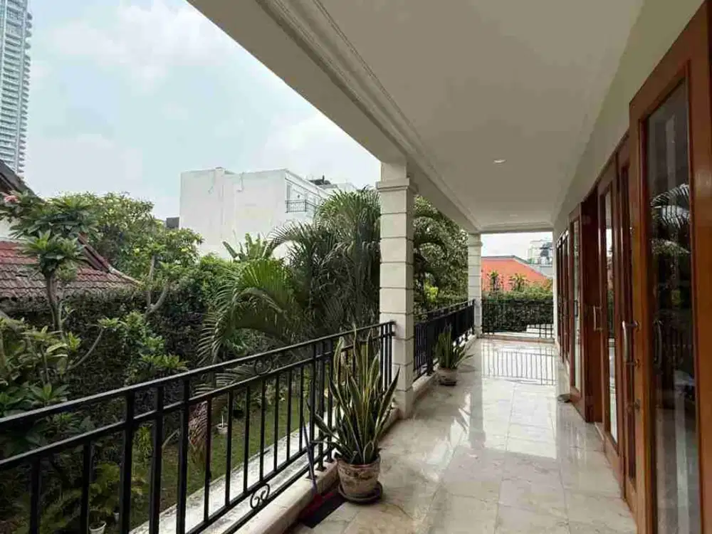 Rumah impian di jantung kemang jakarta selatan !