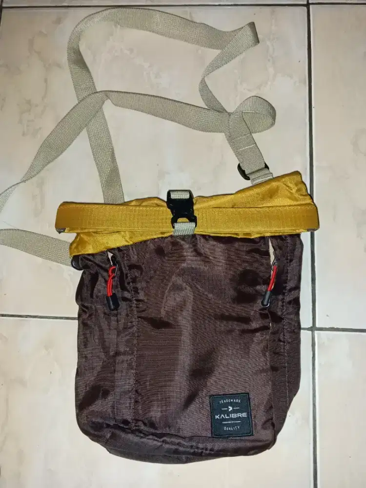 Tas selempang kalibre