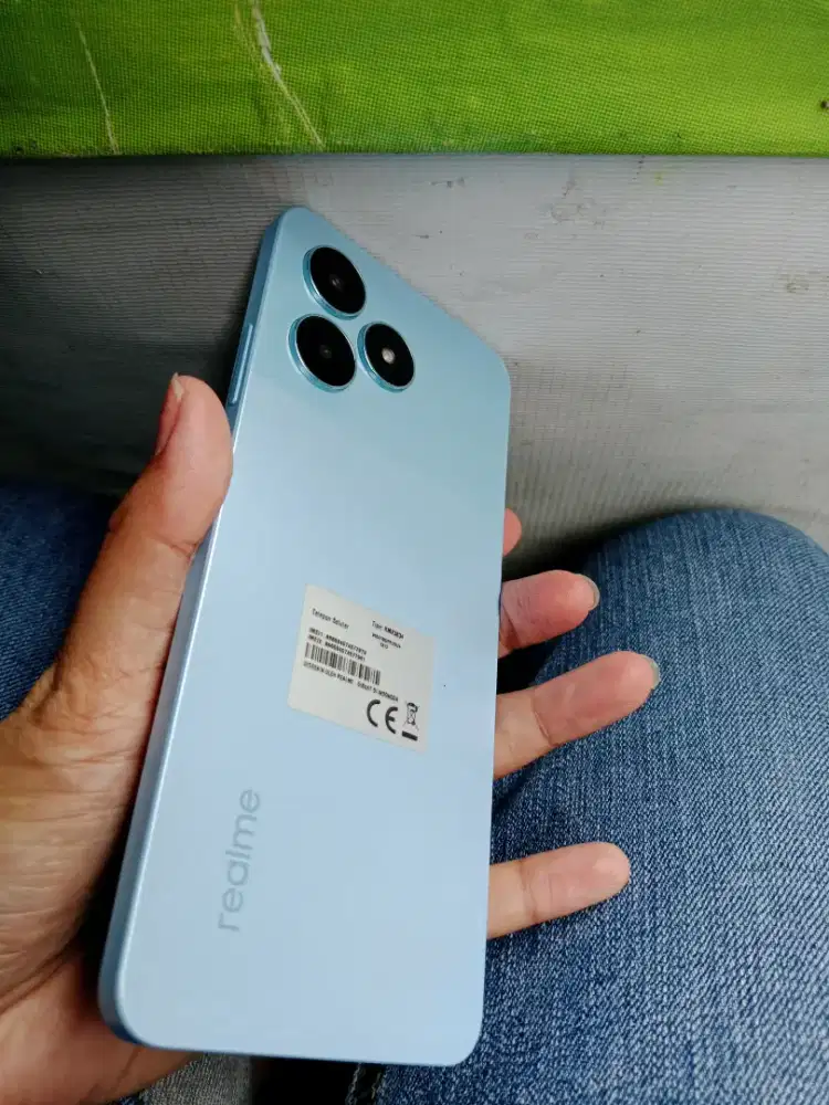 REALLME NOTE 50