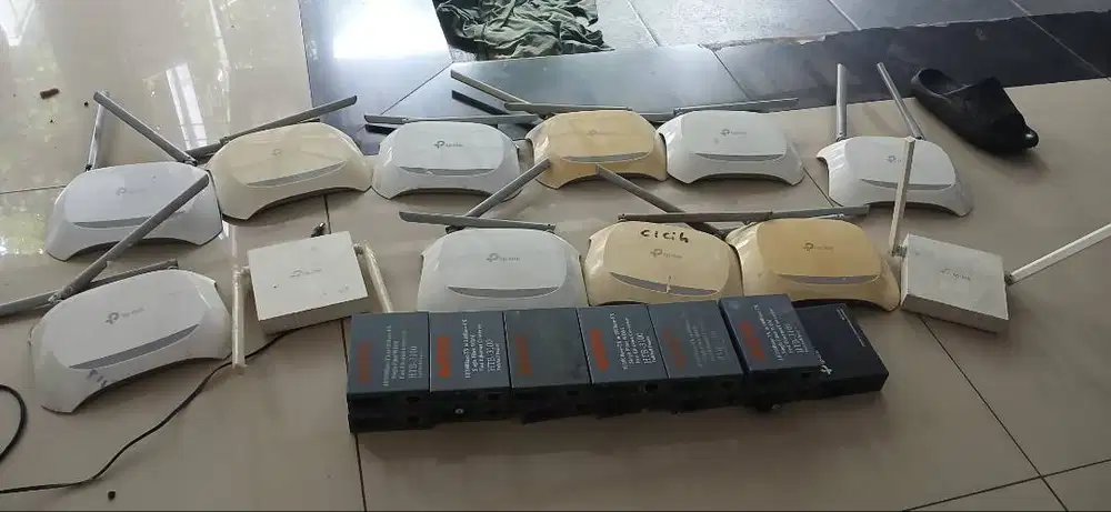 ROUTER WIFI BEKAS
