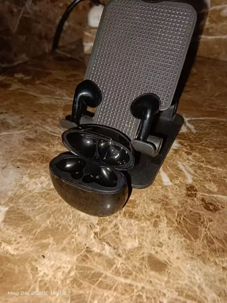 Headset bluetooth merk Robot stereo