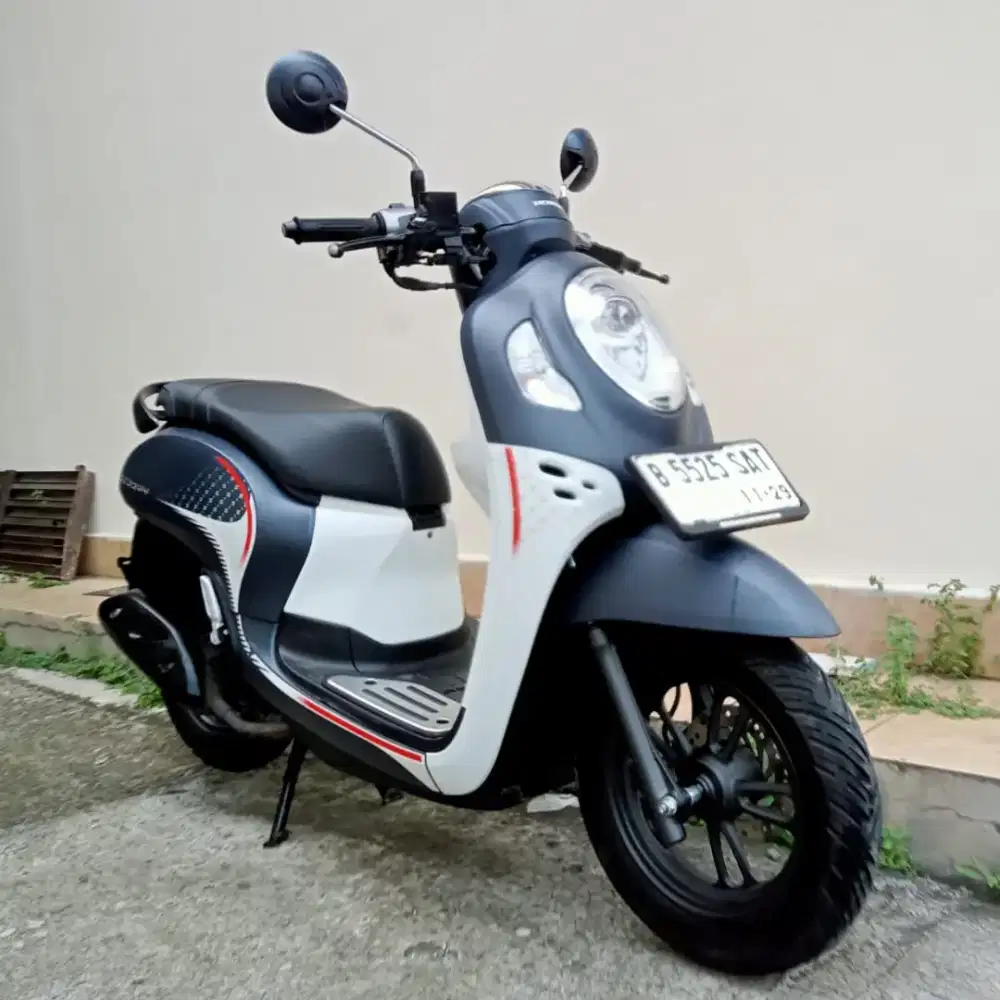 HONDA SCOOPY SPORTY TH 2024 CAS/CICILAN