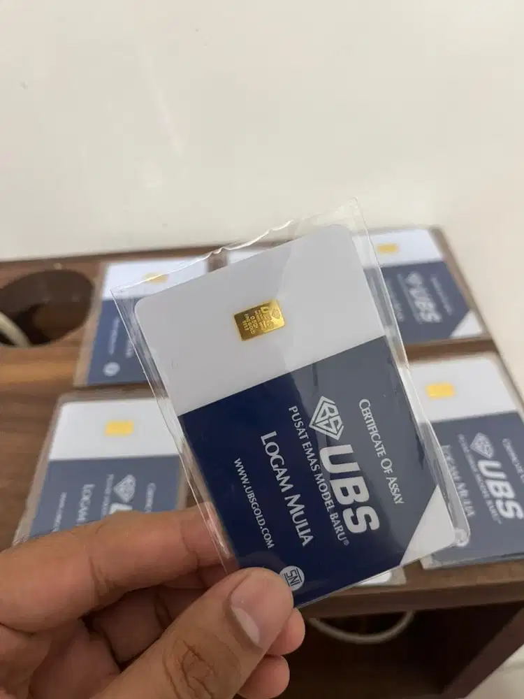 UBS 0,5 gram 10 Keping