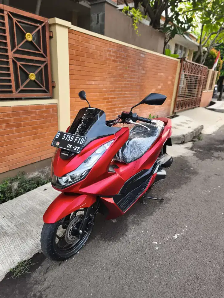 Bissmillah dijual motor Honda PCX 160cc 2022 istimewa