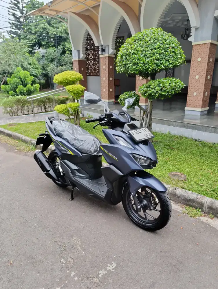 Bissmillah dijual motor Honda Vario 160cc SE 2025 istimewa
