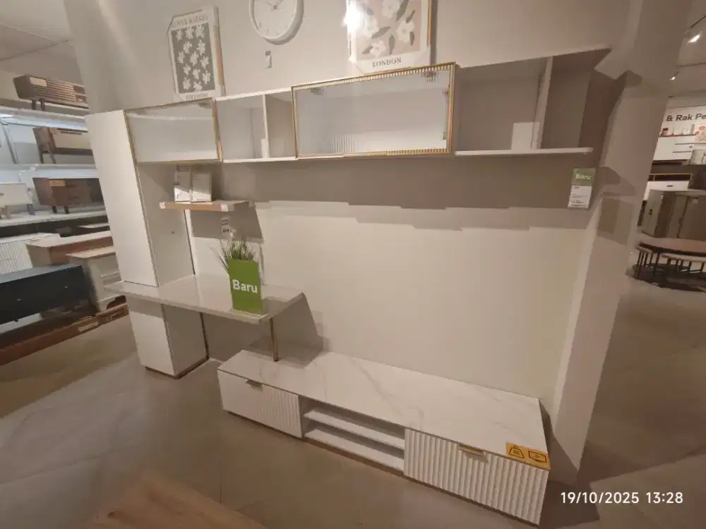 Informa Illona Set Lemari Tv Entertainment Center - Putih