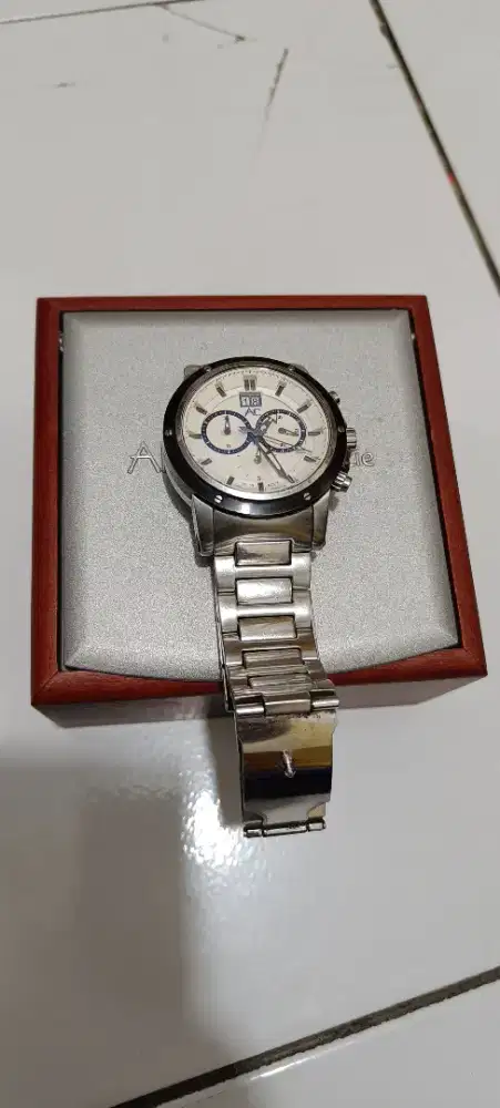 Jam Alexandre Christie