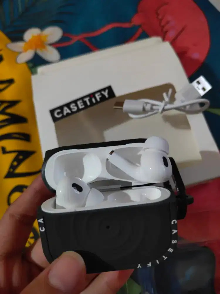 Casefity original hitam