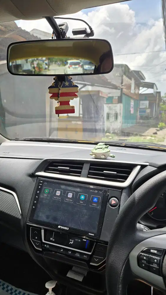 Honda Brio Satya E CVT 1.2 Kuning Yellow Mobil Car 2019 Matic