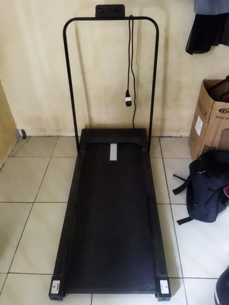 Jual Treadmill. Bisa dilipat