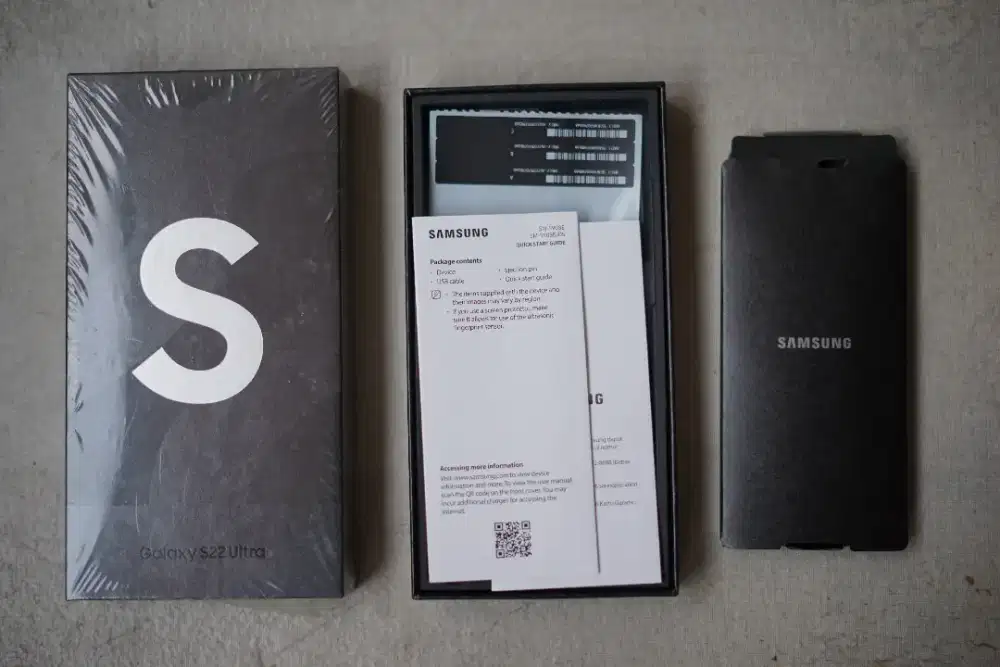 Dijual Santai Samsung S22 ultra, warna putih