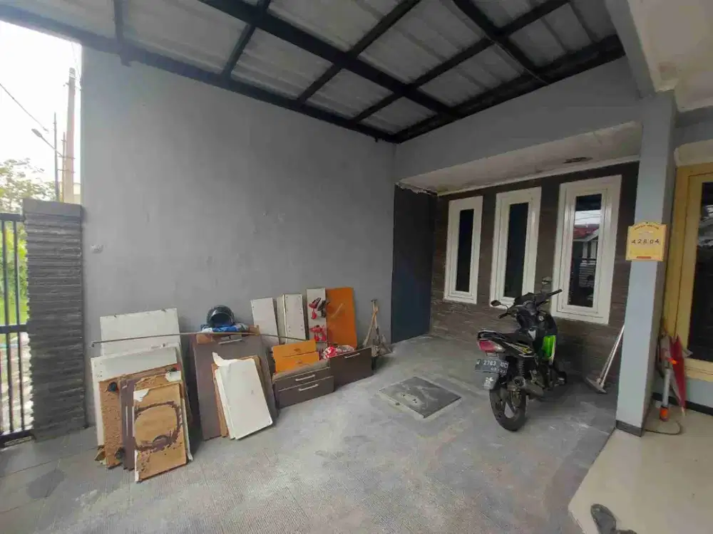 TERMURAH RUMAH PONDOK TJANDRA LUAS 200m2 Bangunan 1,5 LANTAI HANYA 1M AN