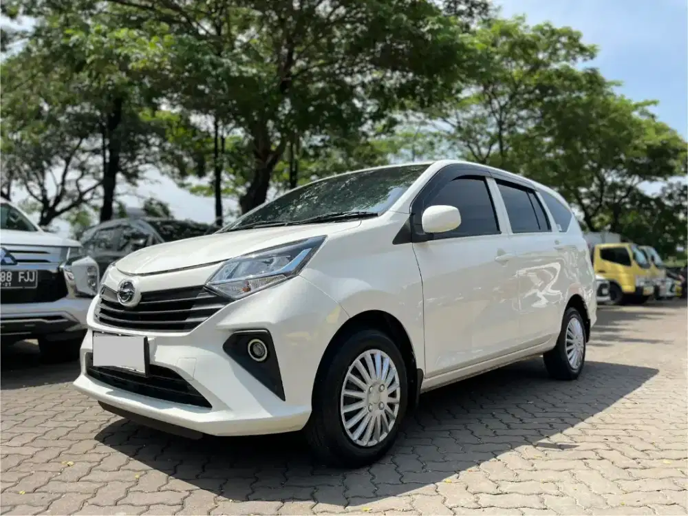 [ TERAWAT ] DAIHATSU SIGRA 1.2 X AT MATIC 2023 PUTIH