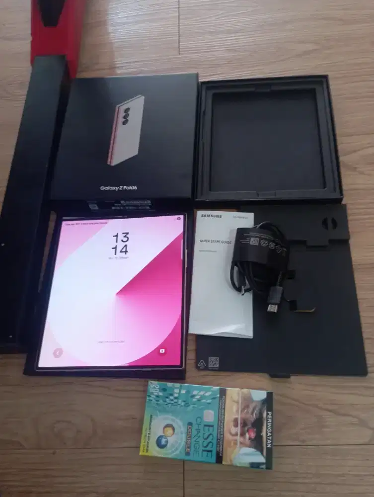 Samsung Z Fold 6 warna Pink sein ram 12/1 TB fullset normal