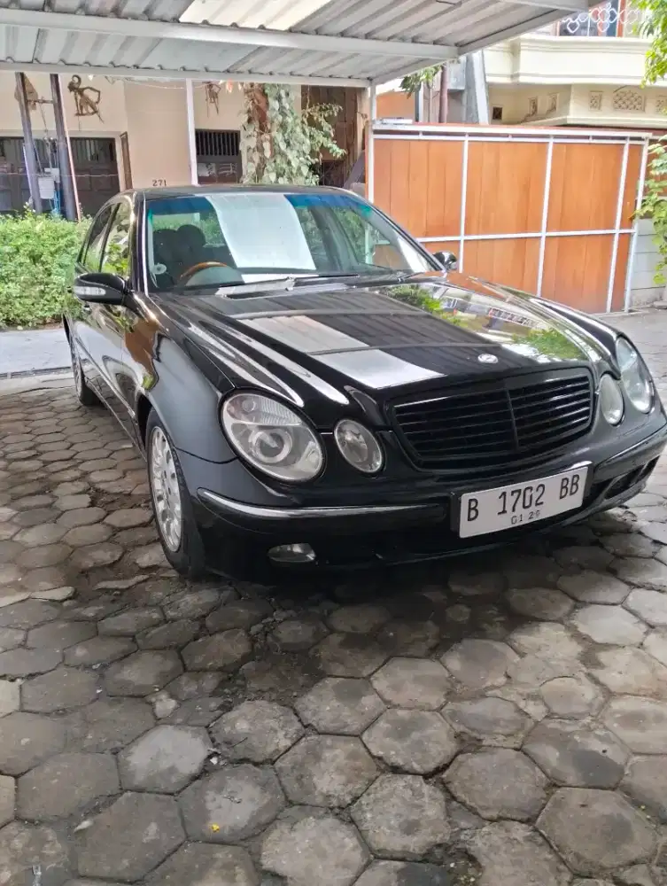 Mercy W211 E260 Elegance