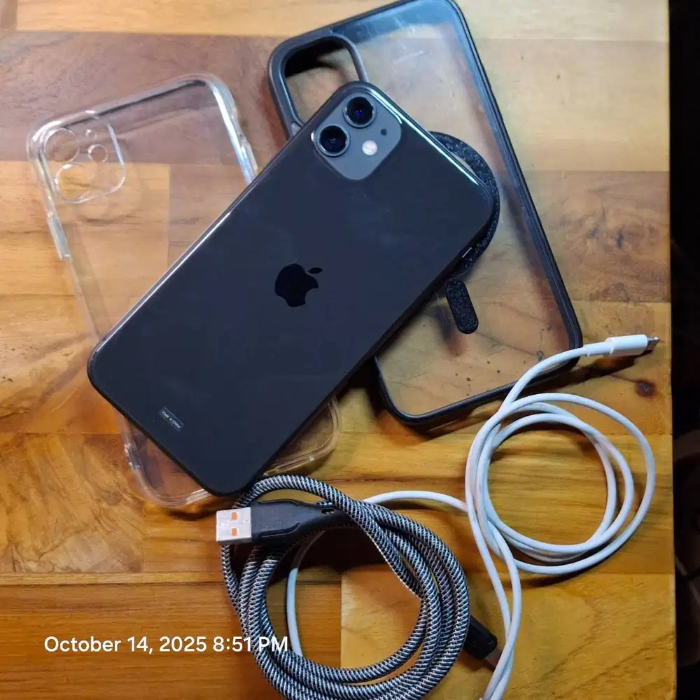 iPhone 11 64 GB iBox Original 97% Mulus No minus Black