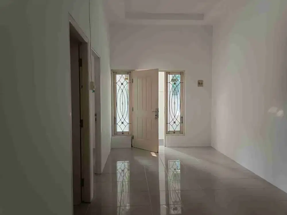 Rumah Cluster Tengah Kota