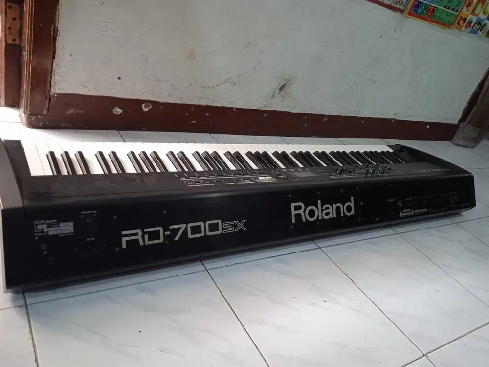 Keyboard Roland RD 700sx