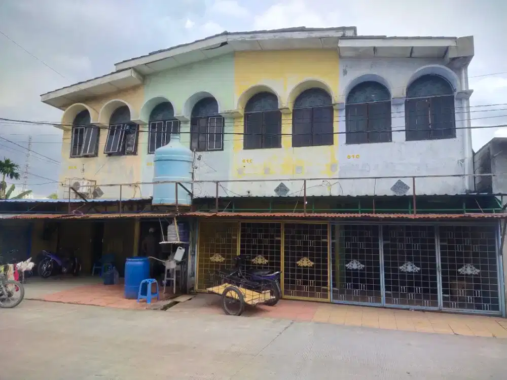 Disewakan ruko 4 pintu