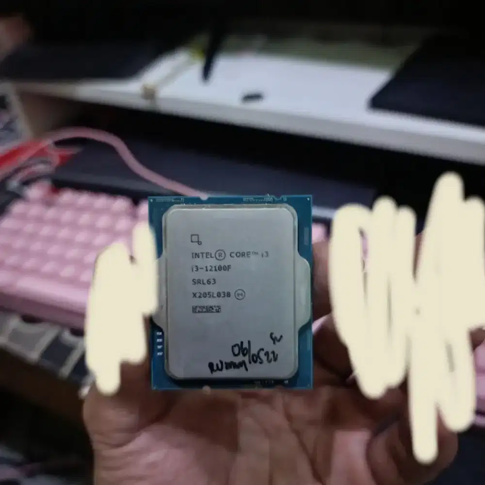 Intel i3-12100f LGA1700