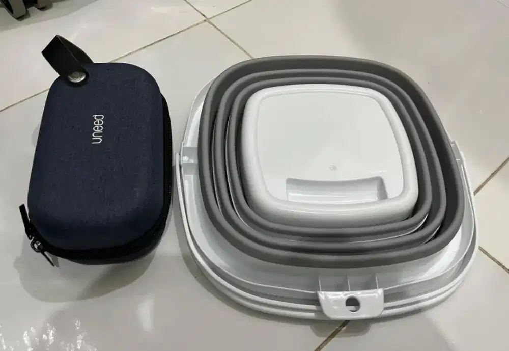 Ember Lipat 10 Liter dan Pouch Serbaguna Uneed New
