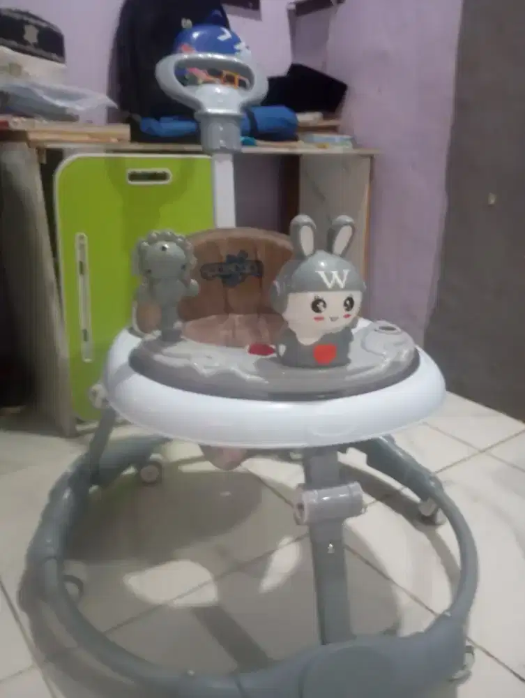 Baby walker mulus