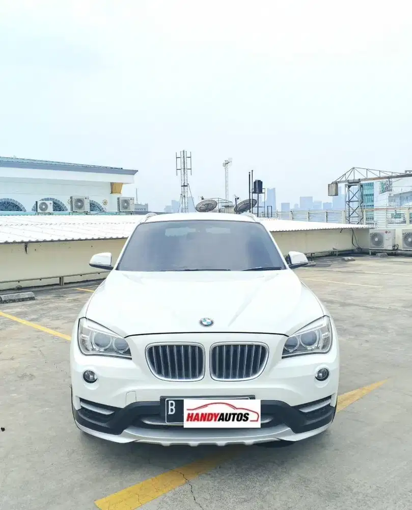 BMW X1 Tahun 2014 Automatic Putih metalik