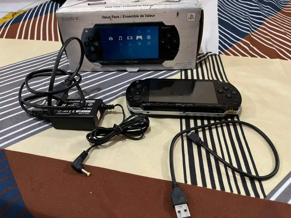Psp 1000 4gb fullset mulus