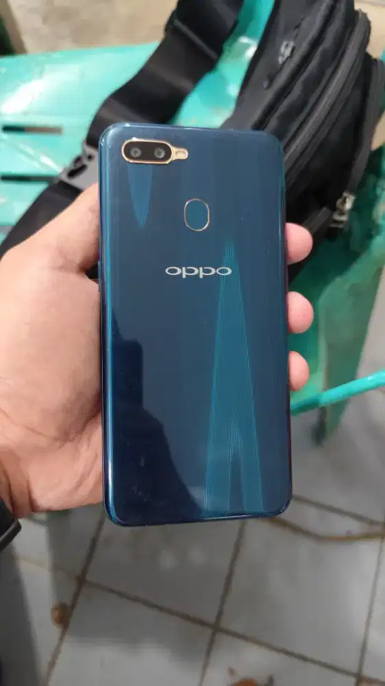 Oppo A7 3/64GB Mulus No minus