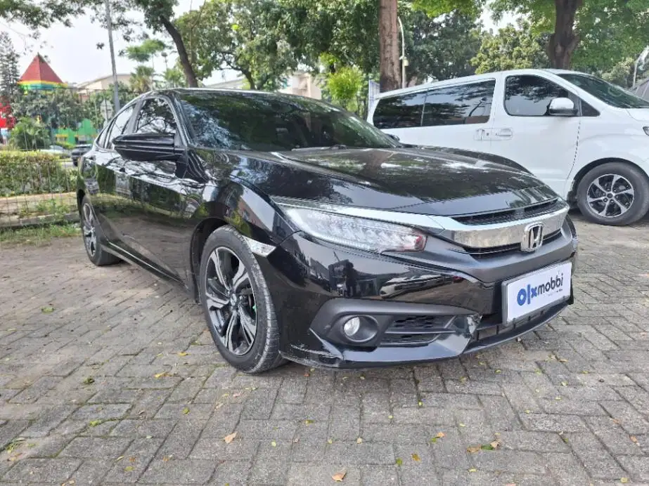 DP MURAH Honda Civic 1.5 ES Bensin-AT 2018 CSAOB